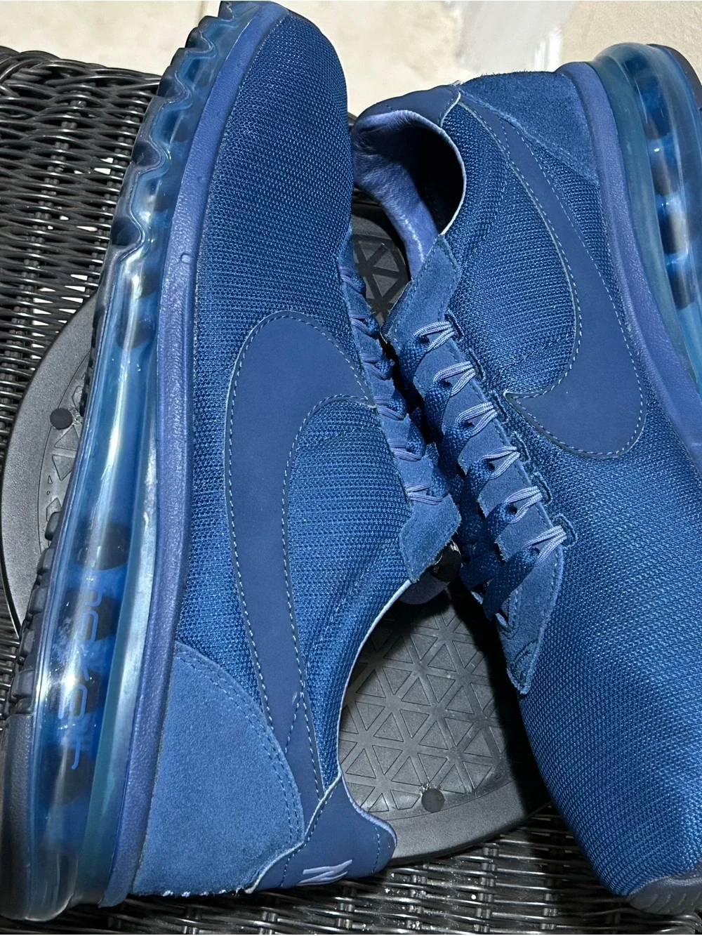 Size 12 Nike Air Max LD-Zero Blue Moon 848624-400